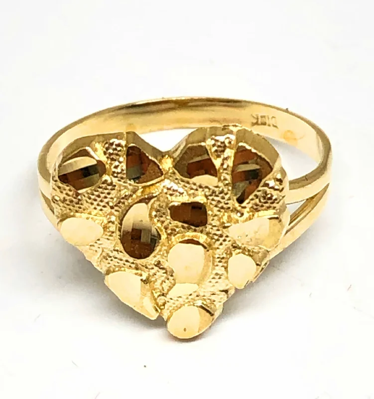 Men’s silver rings with gemstones-14k Solid Gold Yellow Classic Nugget Heart Ring (MED)