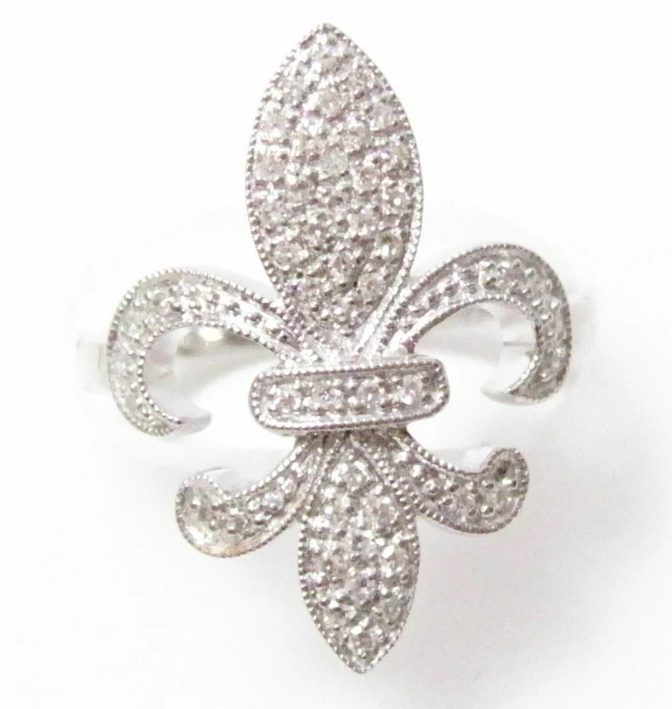 Stackable rings with diamonds for women-.25 TCW Fleur De Lis Round Diamond Ring Size 7 G SI1 Not Enhanced 14k White Gold