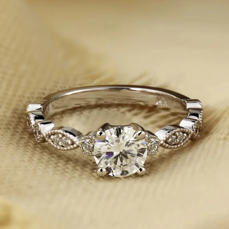 Custom engagement rings with diamonds-Auriya 14k Gold 1/2ct Vintage Round Moissanite Engagement Ring