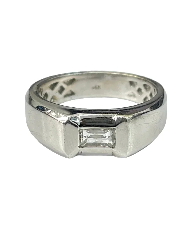 Men’s wedding bands with gemstones-Baguette Single Stone Diamond Ring Band White Gold 14kt