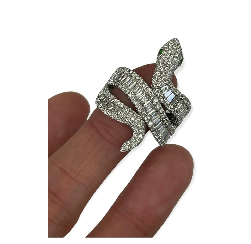 Personalized custom rings for couples-Baguettes and Round Brilliants Snake Diamond Ring White Gold 18kt