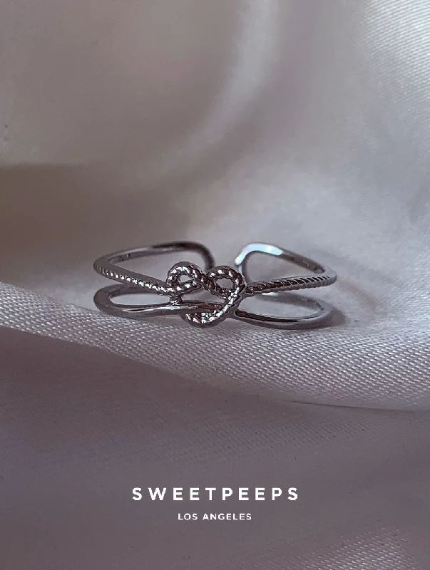 Wedding bands for brides with diamonds-Pretzel Heart Ring - Silver