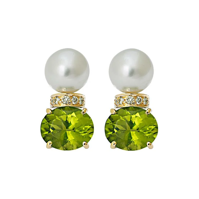 holiday earrings for festive seasons -Earrings- Peridot, South Sea Pearl and Diamond  (23CM)